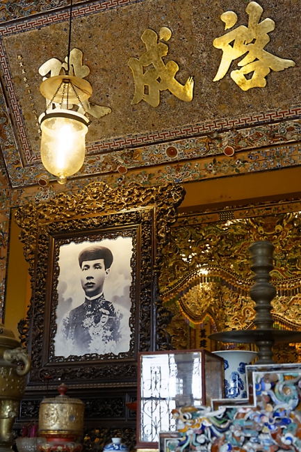 Hué-Tombeau de Khaï Dinh-077